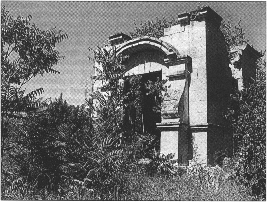 Говоровская часовня». Фото В.Н. Борисова. 2010 г. Говоровская часовня». Фото В.Н. Борисова. 2010 г.
