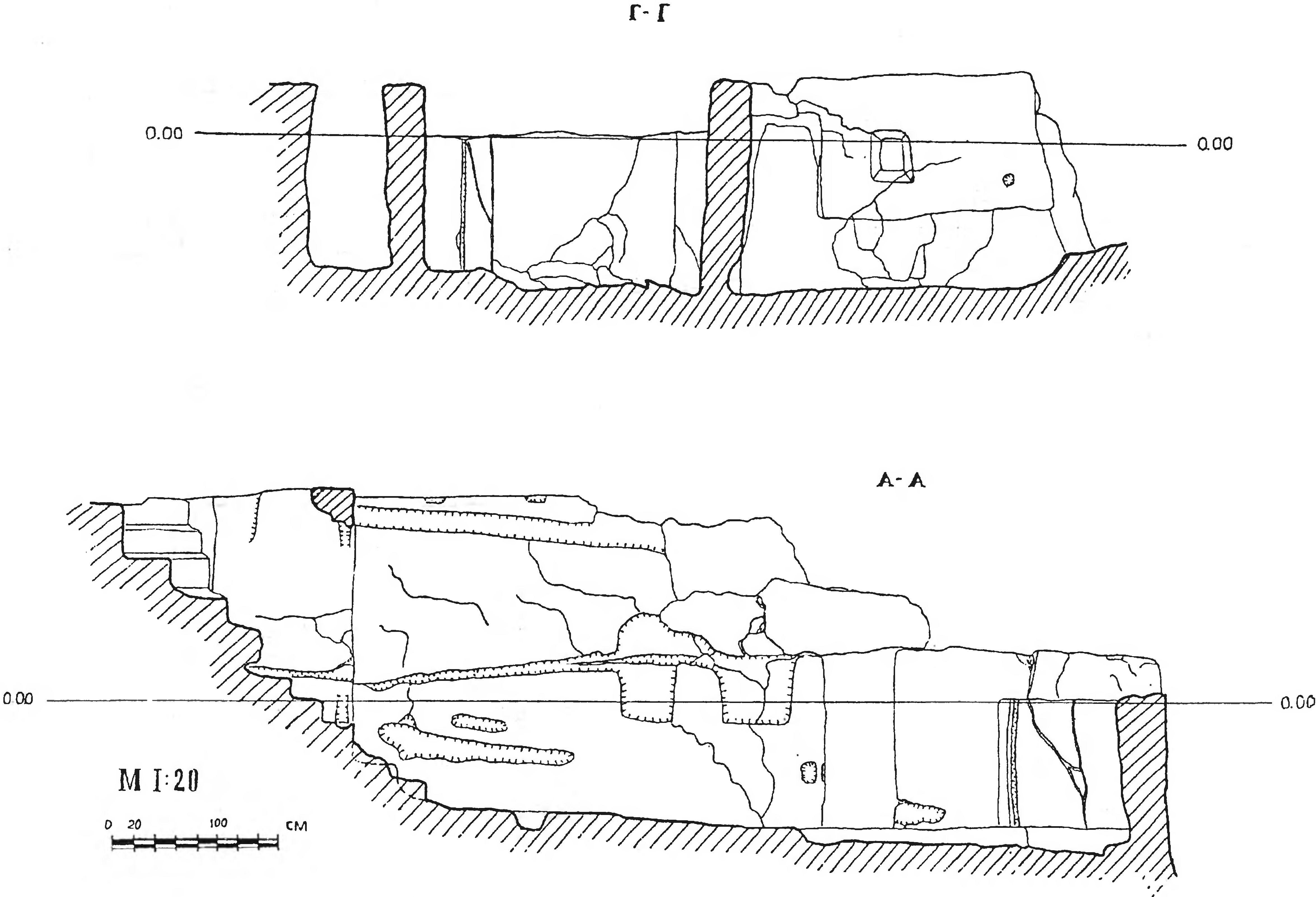 Рис. 214. Мангуп. «Гарнизонная» церковь. Разрезы А-А и Г-Г Рис. 214. Мангуп. «Гарнизонная» церковь. Разрезы А-А и Г-Г