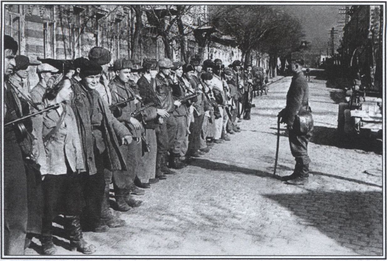 Симферополь. Весна 1944 г. Симферополь. Весна 1944 г.